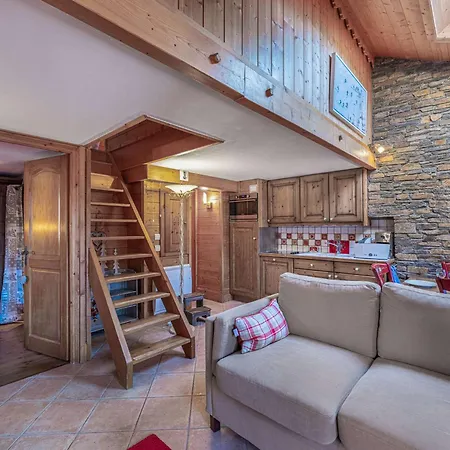 Superbe Duplex Avec Cheminee, Proche Des Pistes Et Commerces, Acces & Piscine - Fr-1-566-70 * Les Allues