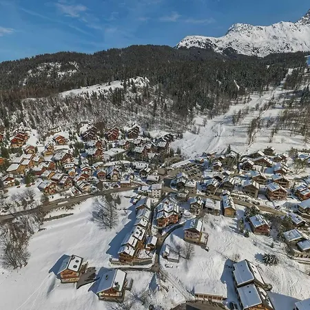 Superbe Duplex Avec Cheminee, Proche Des Pistes Et Commerces, Acces & Piscine - Fr-1-566-70 Apartment *